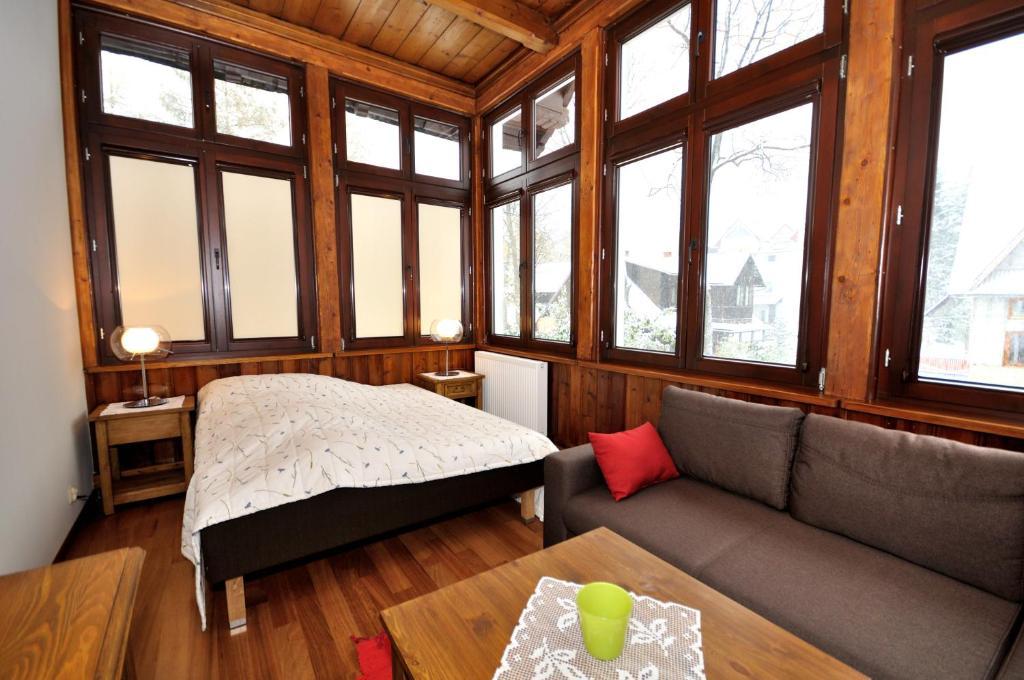 Gimnazjalna 5 - Apartamenty I Pokoje W Centrum Zakopanego الغرفة الصورة